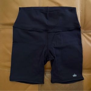 Alo Yoga Biker Shorts